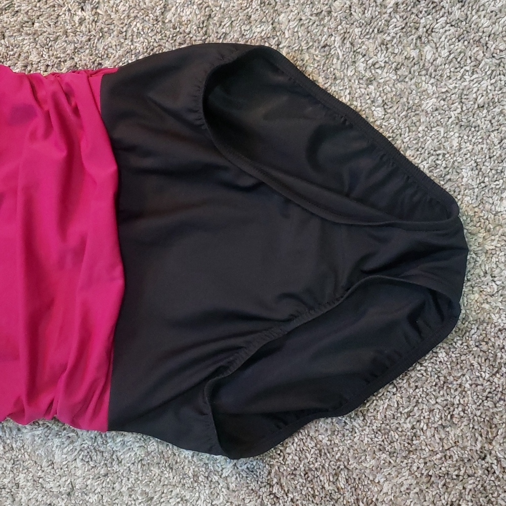 Shape Solver Swim Suit - Picture 4 of 14